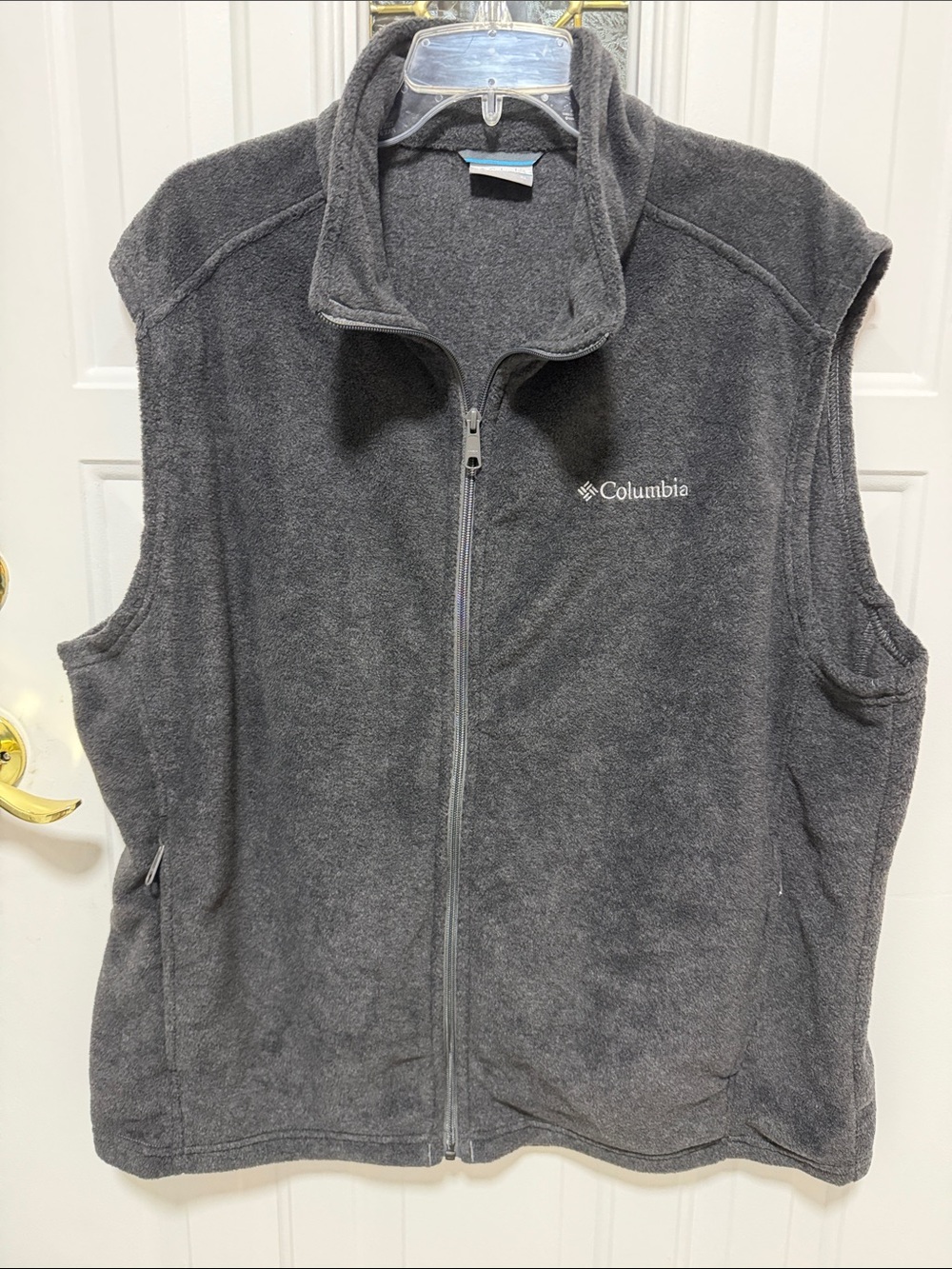 Columbia Gray Fleece Vest - Full Zip Layer